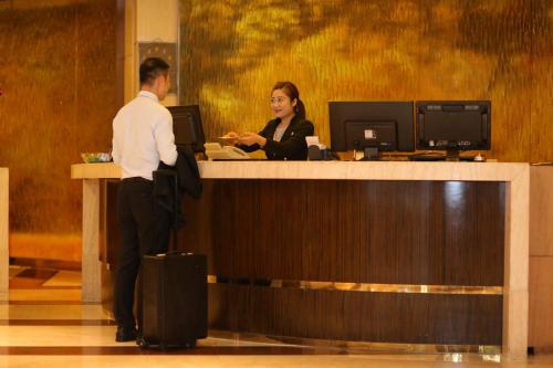 Фотография гостиницы Renaissance Shenzhen Luohu Hotel