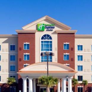 Фотографии гостиницы 
            Holiday Inn Express Hotel & Suites Columbia-Fort Jackson, an IHG Hotel