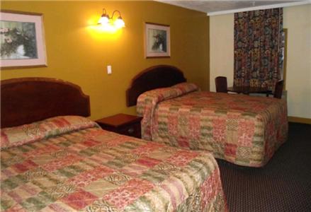 Фотография гостиницы OYO Hotel Bald Knob AR Hwy 64