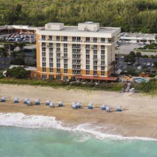 Фотографии гостиницы 
            Courtyard by Marriott Hutchinson Island Oceanside/Jensen Beach