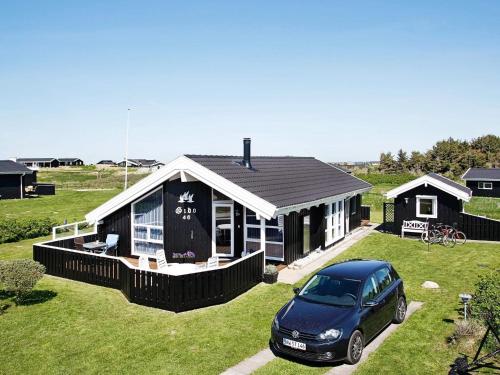 Фотографии гостевого дома 
            Two-Bedroom Holiday home in Hjørring 1