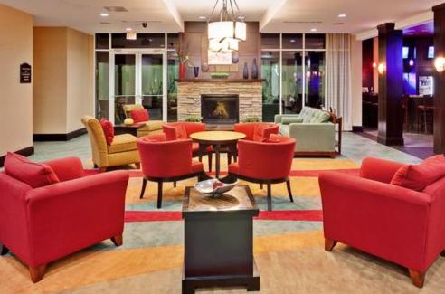 Фотография гостиницы Holiday Inn Pearl - Jackson Area, an IHG Hotel