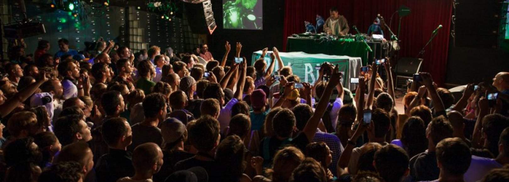 Фотография музыкального клуба 16 тонн