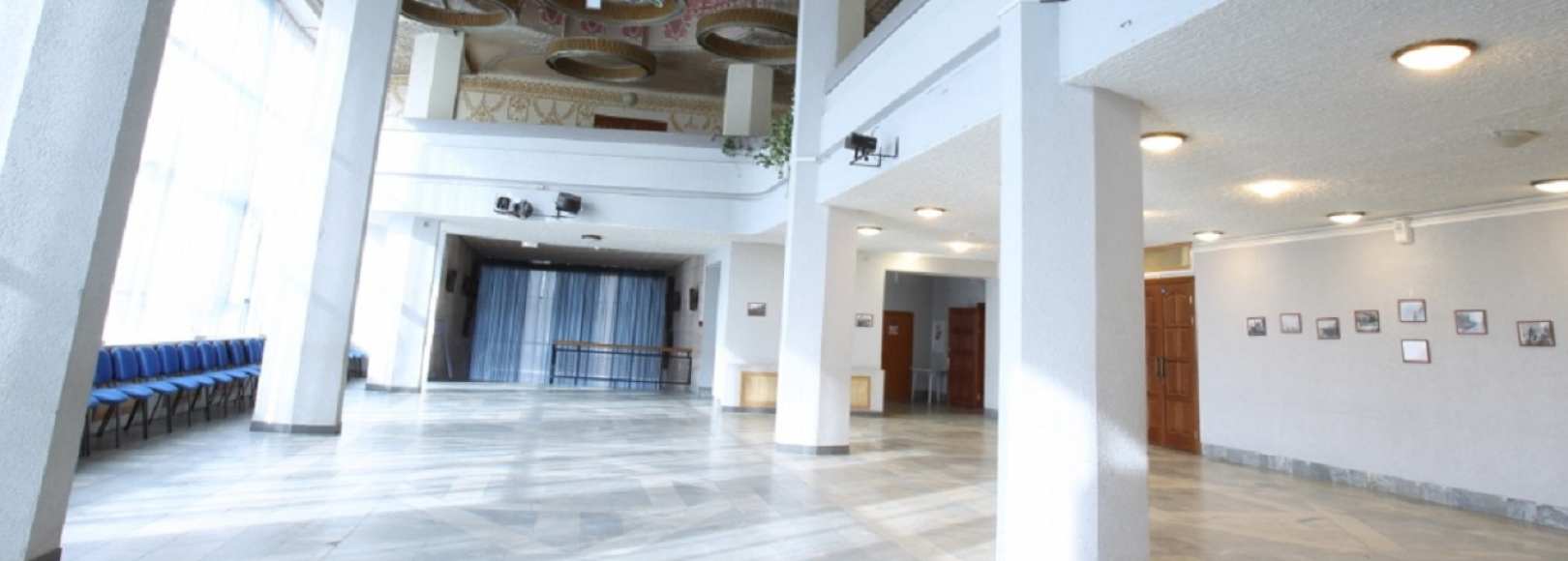 Фотография концертного зала Мраморный зал ДК Железнодорожник