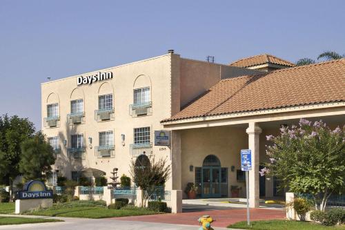 Фотография гостиницы Days Inn by Wyndham Riverside Tyler Mall