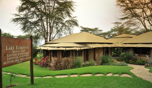 Фотографии базы отдыха 
            Lake Elmenteita Serena Camp