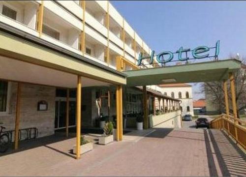 Фотография гостиницы Hotel Atrium