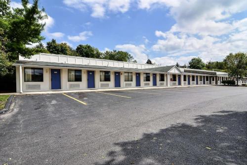 Фотография гостиницы Rodeway Inn Altoona