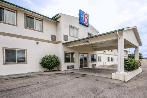 Фотографии гостиницы 
            Motel 6-Nephi, UT