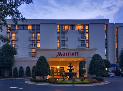 Фотография гостиницы Charlotte Marriott SouthPark