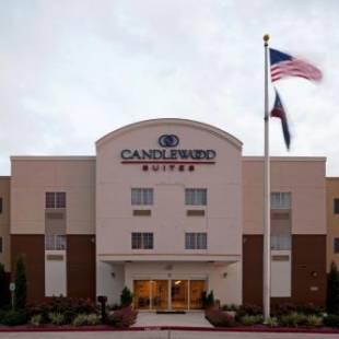 Фотографии гостиницы 
            Candlewood Victoria, an IHG Hotel