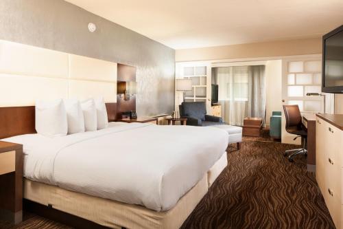 Фотография гостиницы DoubleTree by Hilton Columbia