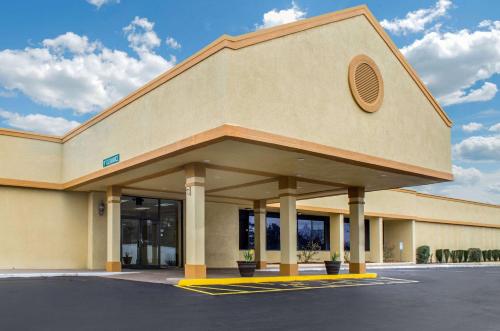 Фотография гостиницы Quality Inn University Area