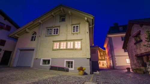 Фотографии гостевого дома 
            Charming Swiss Chalet Andermatt