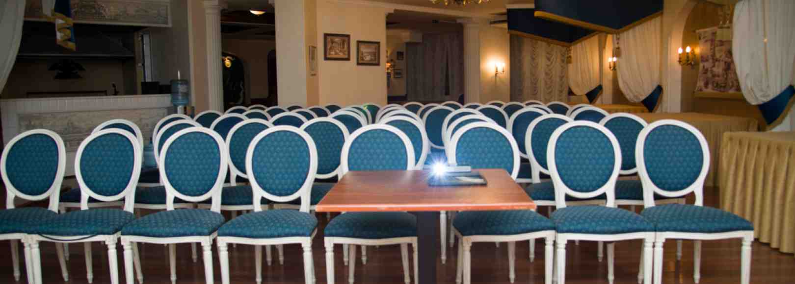 Фотография конференц-зала Поручикъ Голицынъ