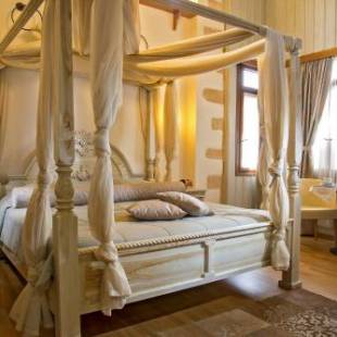 Фотографии гостиницы 
            Ionas Boutique Hotel