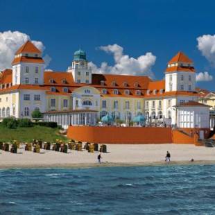 Фотографии гостиницы 
            Travel Charme Kurhaus Binz