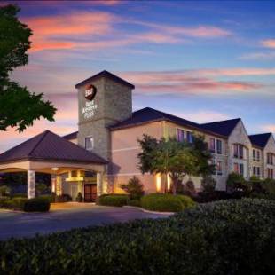 Фотографии гостиницы 
            Best Western Plus Lewisville Flower Mound