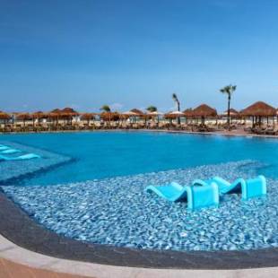 Фотографии гостиницы 
            Vila Galé Resort Touros - All Inclusive