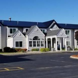 Фотографии гостиницы 
            Quality Inn & Suites Watertown Fort Drum