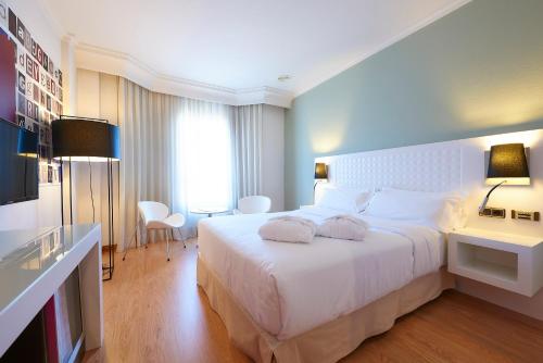 Фотография гостиницы Hotel Vigo Los Galeones Affiliated by Meliá