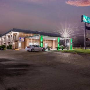 Фотографии гостиницы 
            Quality Inn Forrest City I-40