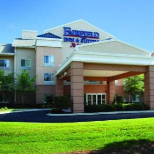 Фотографии гостиницы 
            Fairfield Inn and Suites Charleston North/University Area