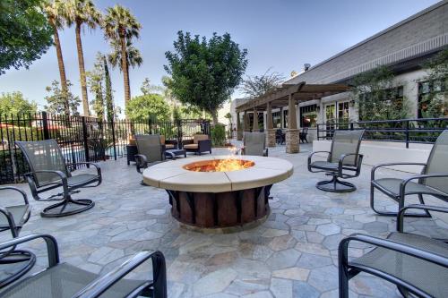 Фотография гостиницы Marriott Riverside at the Convention Center