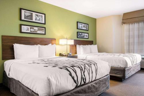 Фотографии гостиницы 
            Sleep Inn & Suites Columbus