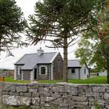 Фотография гостевого дома Cottage 345 - Oughterard