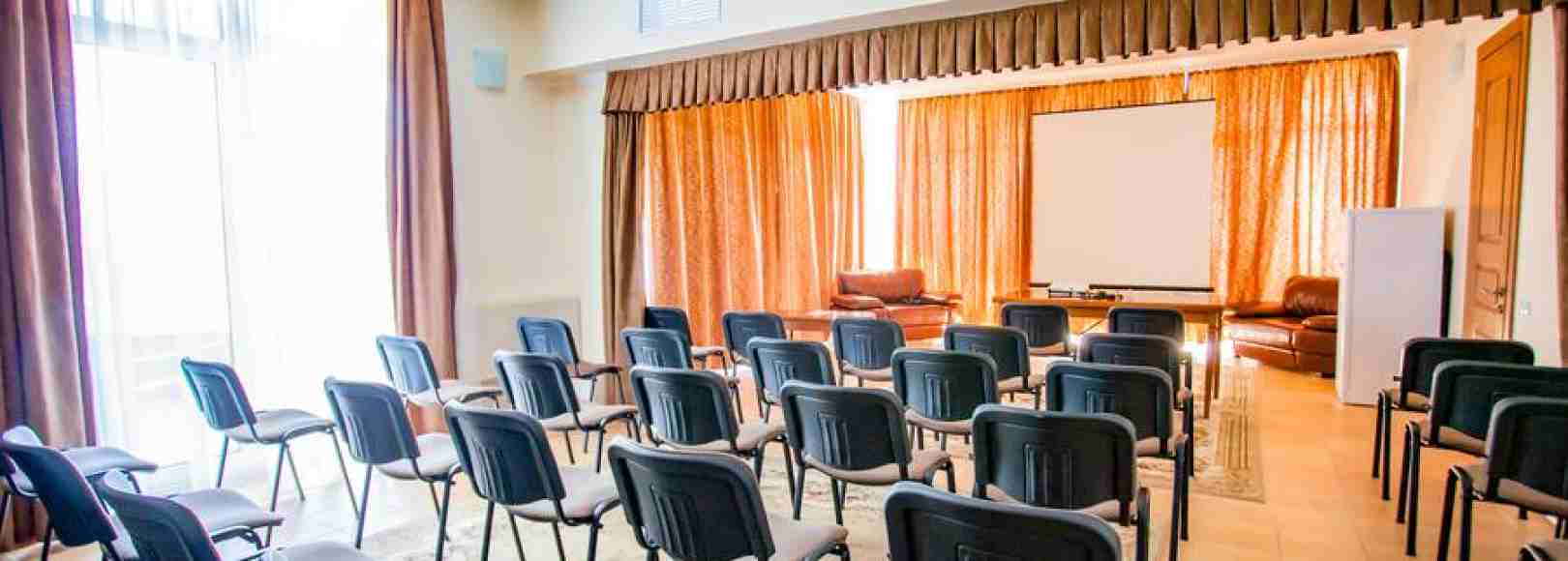 Фотография конференц-зала Переговорная