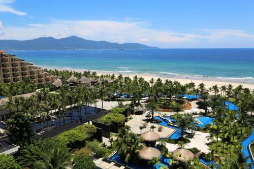 Фотографии гостиницы 
            Crowne Plaza Danang