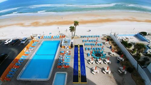 Фотографии гостиницы 
            The Maverick Resort - Ormond Beach