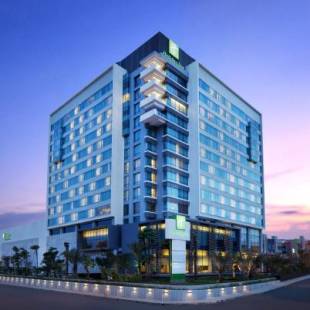 Фотографии гостиницы 
            Holiday Inn Jakarta Kemayoran, an IHG Hotel