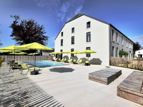 Фотография гостевого дома Luxury villa with swimming pool and sauna in the heart of the Semois Valley