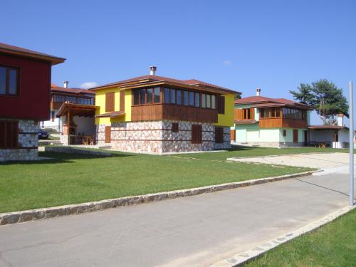 Фотография базы отдыха Вилно селище Баташки хан