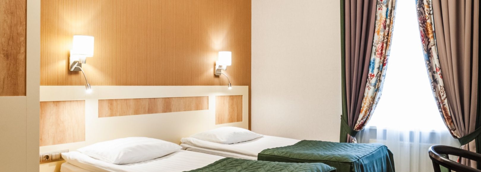 Фотография гостиницы Cronwell Inn Стремянная