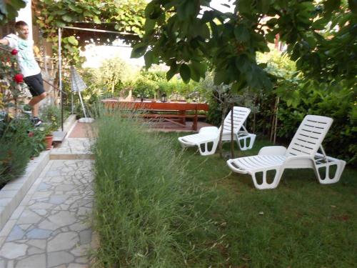 Фотография гостевого дома Apartments with WiFi Fazana - 12862