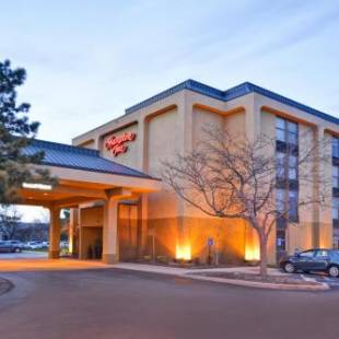 Фотографии гостиницы 
            Hampton Inn Detroit Madison Heights South Troy