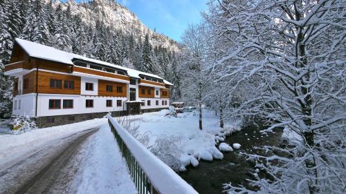 Фотография гостиницы Riverside