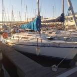 Фотография мини отеля Sleep on a sailboat at Doca de Alcântara in Lisbon