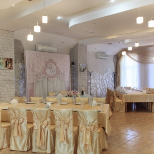 Фотография банкетного зала Крепость
