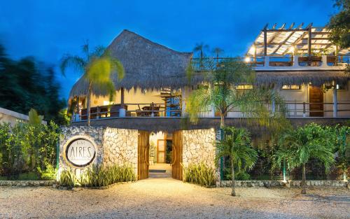 Фотографии гостиницы 
            Hotel Aires Bacalar