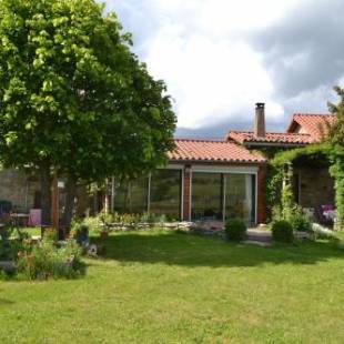 Фотографии мини отеля 
            studio indépendant dans maison à la campagne