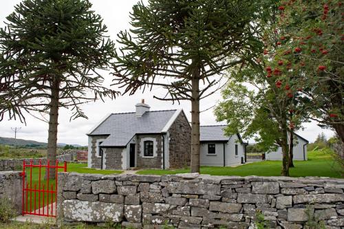 Фотография гостевого дома Cottage 345 - Oughterard