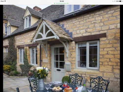 Фотография гостевого дома Hook Cottage