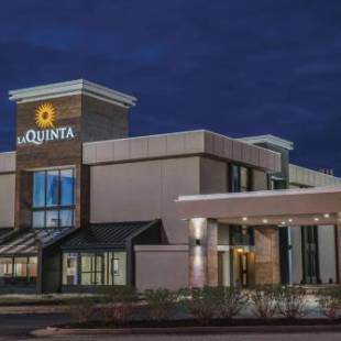 Фотографии гостиницы 
            La Quinta by Wyndham Festus - St. Louis South