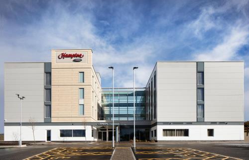 Фотография гостиницы Hampton By Hilton Bristol Airport