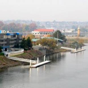 Фотографии гостиницы 
            Clover Island Inn