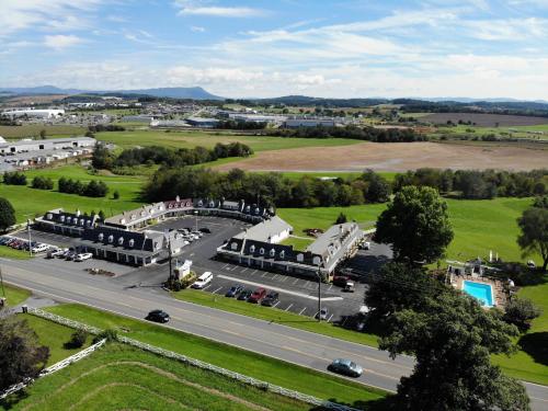 Фотография мотеля The Village Inn